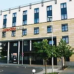 Center By Leonardo 4*