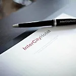 Center By Leonardo Μαγδεβούργο