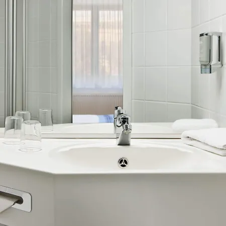 Szálloda Center By Leonardo Magdeburg