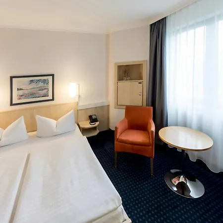 Center By Leonardo Hotel