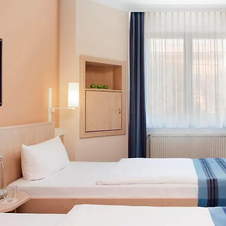 Center By Leonardo Hotel 4*