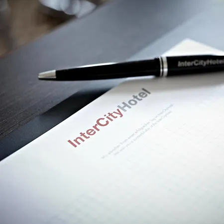 Center By Leonardo Magdeburg