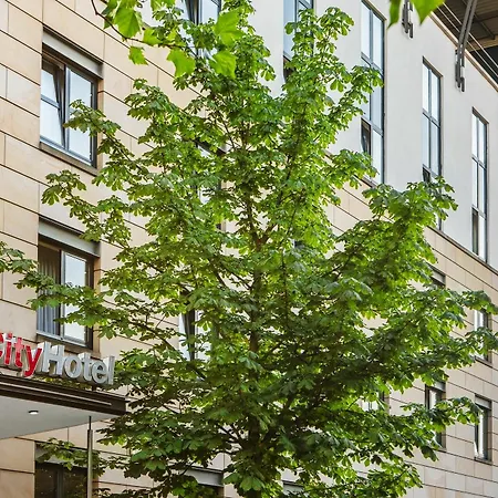 Intercityhotel 4*