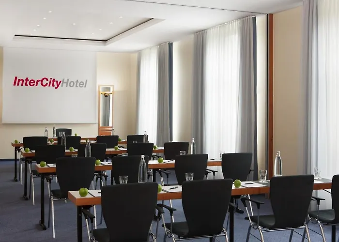 ホテル Center By Leonardo マクデブルク