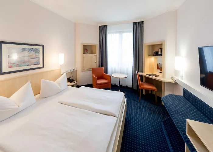 Center By Leonardo 4*