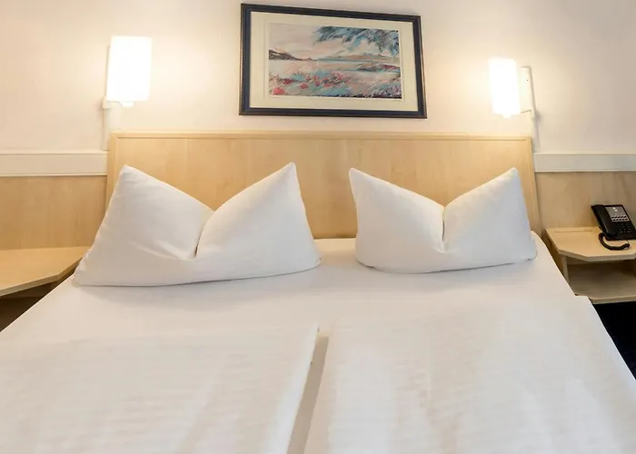 Center By Leonardo 4*