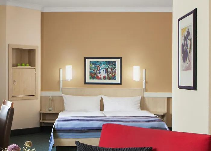 Hotel Center By Leonardo 4*