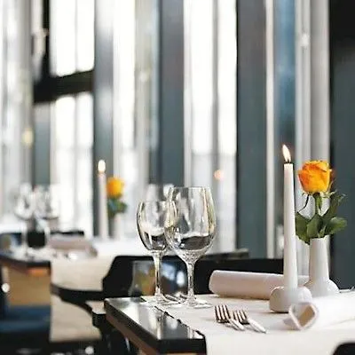 Center By Leonardo 4*