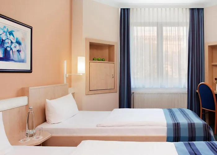 Center By Leonardo Hotell 4*