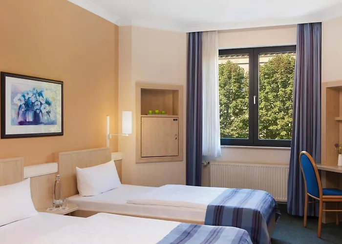 Center By Leonardo Hotel